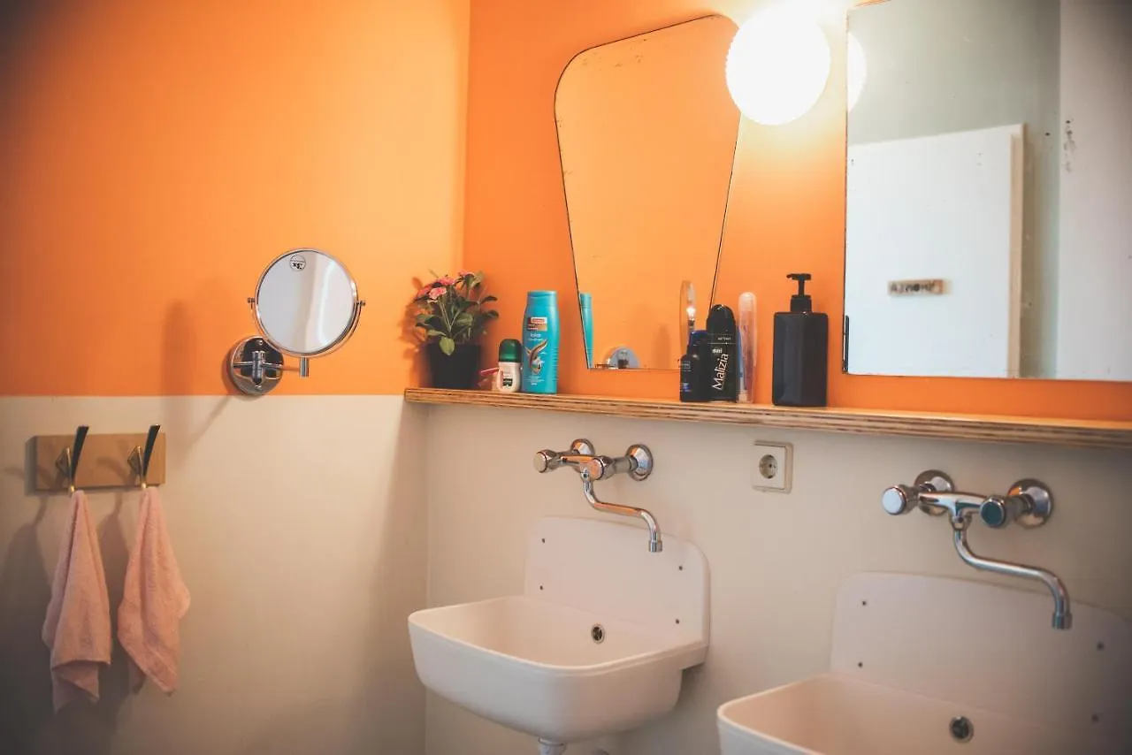Hostel Ani&Haakien Róterdam Países Bajos